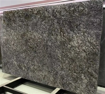 Platin diamanter granitplade
